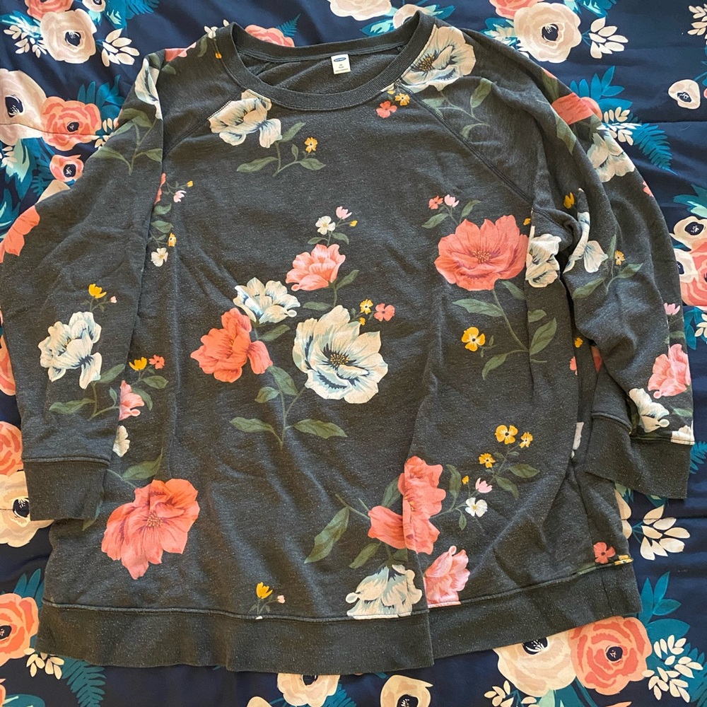 Old Navy Floral Grey Sweater